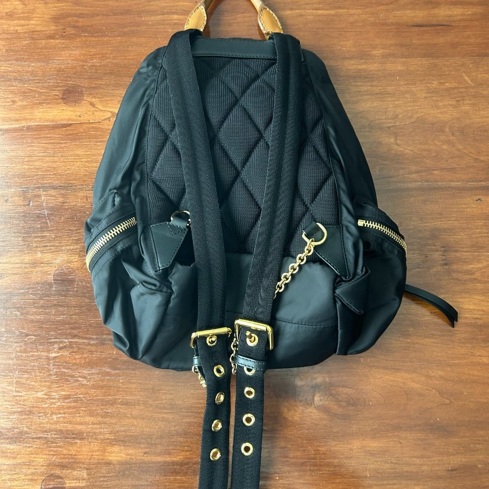 Burberry The Medium Rucksack Backpack - Picture 2 of 4